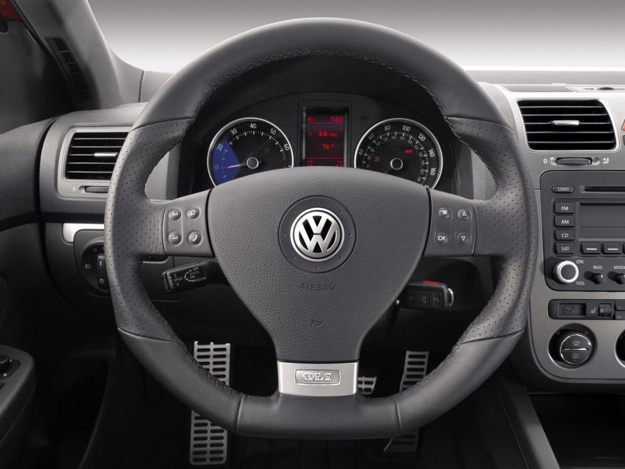  Volkswagen Jetta GLI 2006 года  (фото 6 из 22)